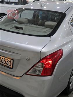 Nissan Sunny